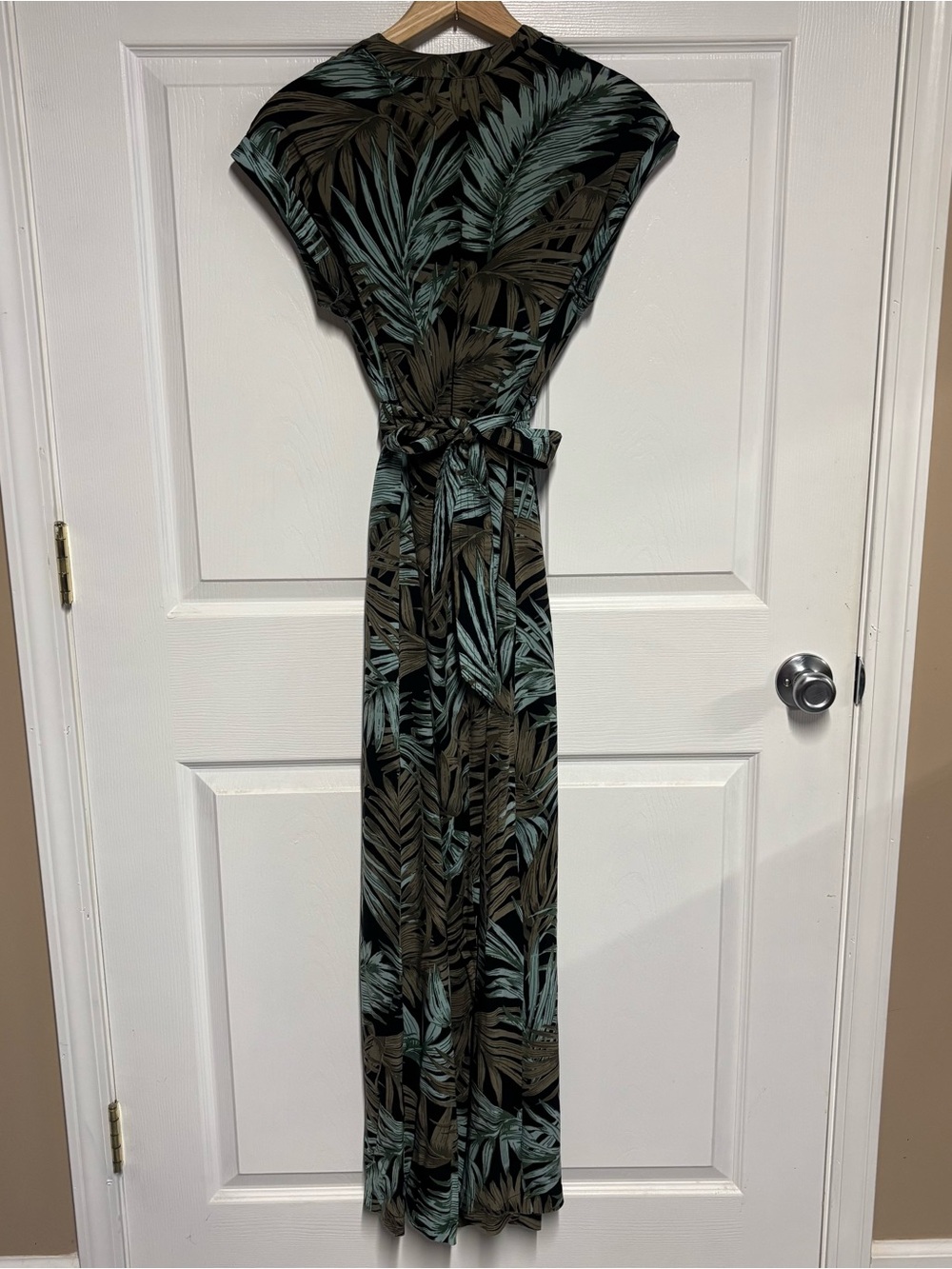 H&M Maxi Dress - Picture 2 of 9